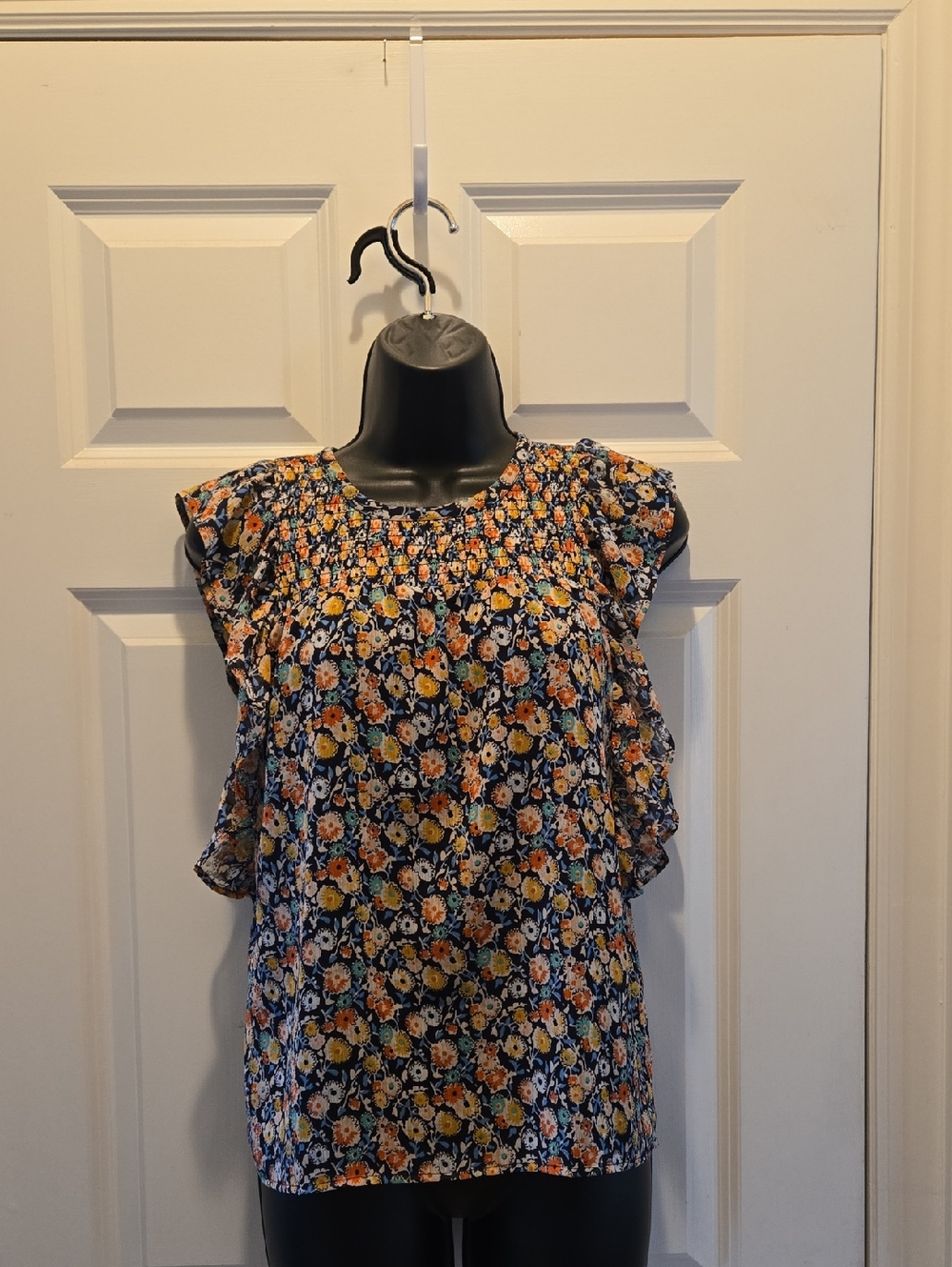 LOFT Floral Top XSP Smocked Ruffle Sleeveless Cap Blouse Print Colorful Ditsy